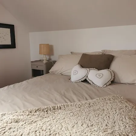 Spacieux, Route Des Vins